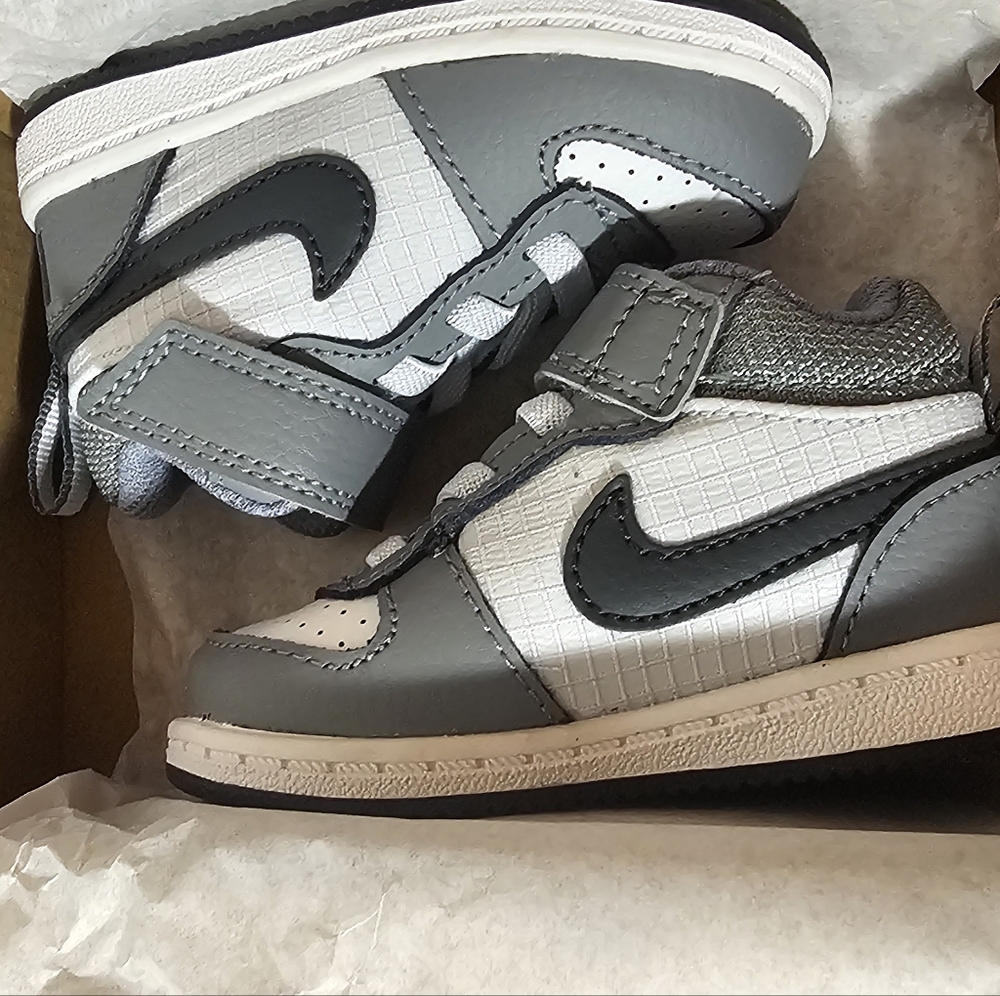 Nike Court 4C Childrens/Toddler NEW - Picture 8 of 10